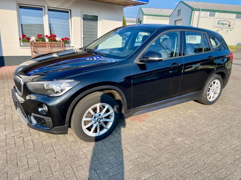 Gebraucht BMW X1 Advantage 136 PS (100 kW) 2016 Schwarz SUV