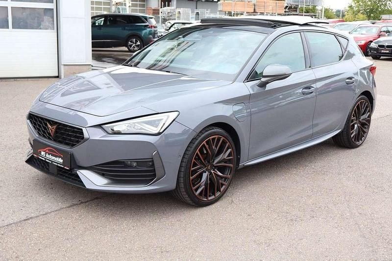 Graphengrau Gebraucht 2022 Cupra Leon Limousine | 26.900 € (Fairer Preis) - Bild 1/4