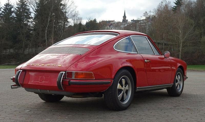 Gebraucht Porsche 911S 179 PS (131 kW) 1971 Rot Coupé