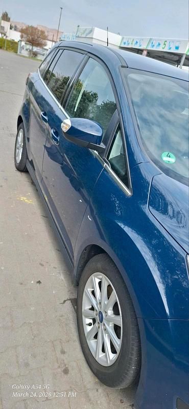 Gebraucht Ford Grand C-Max 136 PS (100 kW) 2016 Blau Van / Kleinbus