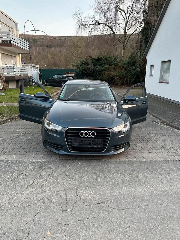 Gebraucht Audi A6 245 PS (180 kW) 2012 Blau Limousine