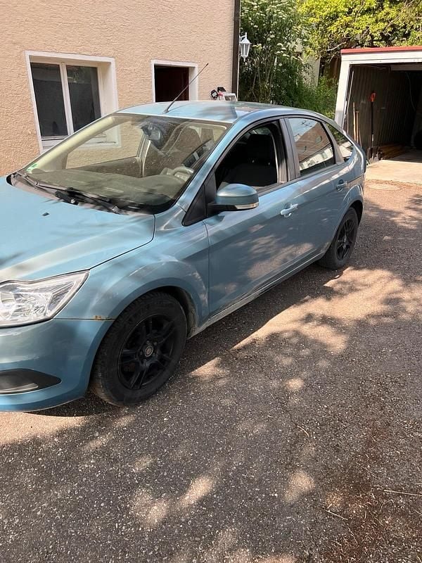 Gebraucht Ford Focus 101 PS (74 kW) 2008 Kombi
