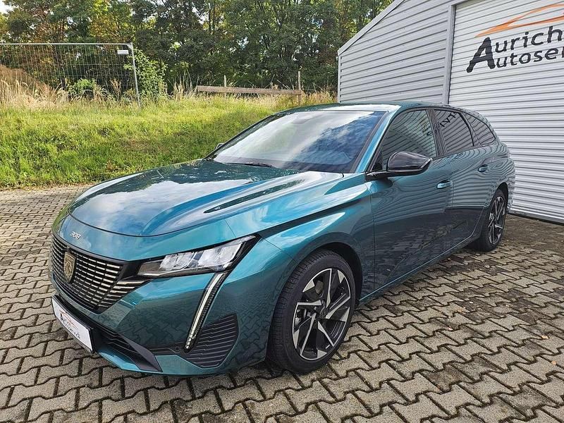 Gebraucht Peugeot 308 SW Allure 131 PS (96 kW) 2024 Avatar blau Kombi