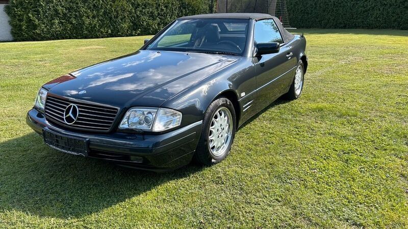 Schwarz Gebraucht 1997 Mercedes SL320 Cabrio | 22.900 € (Fairer Preis) - Bild 1/4