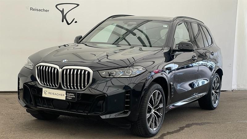 Carbonschwarz Gebraucht 2023 BMW X5 Comfort Edition SUV | 72.949 € (Etwas zu teuer) - Bild 1/4