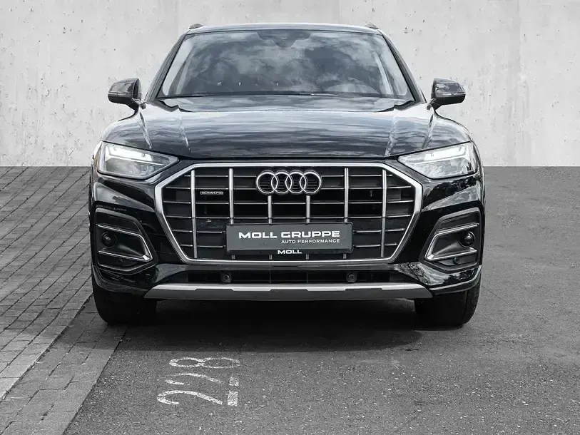 Używany Audi Q5 Advanced Plus 204 KM (150 kW) 2023 Czarny SUV