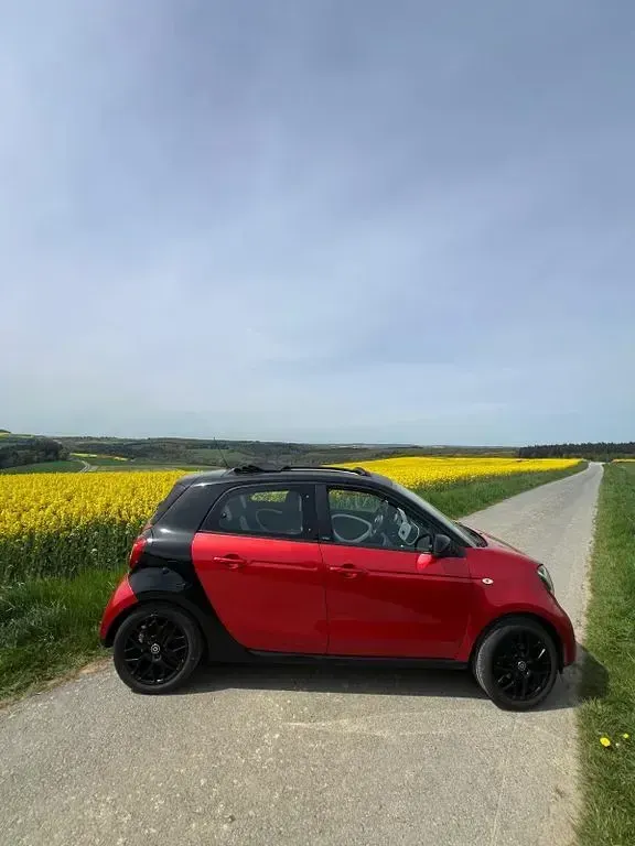 Gebraucht Smart ForFour Passion 90 PS (66 kW) 2015 Rot Kleinwagen