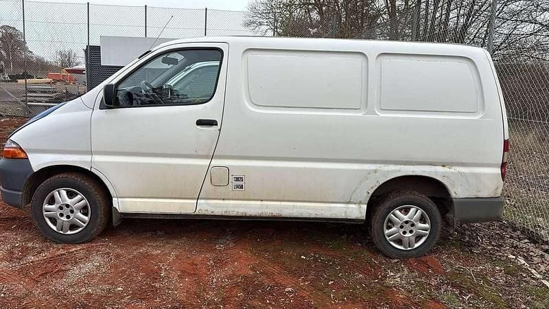 Gebraucht Toyota HiAce 79 PS (58 kW) 2000 Other Van / Kleinbus