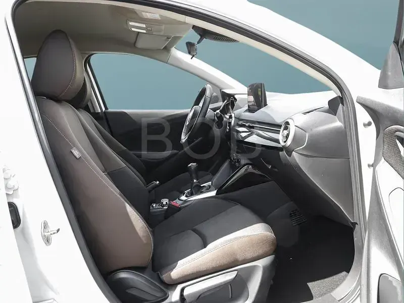 Gebraucht Mazda 2 Exclusive-Line 75 PS (55 kW) 2023 Weiss Kleinwagen