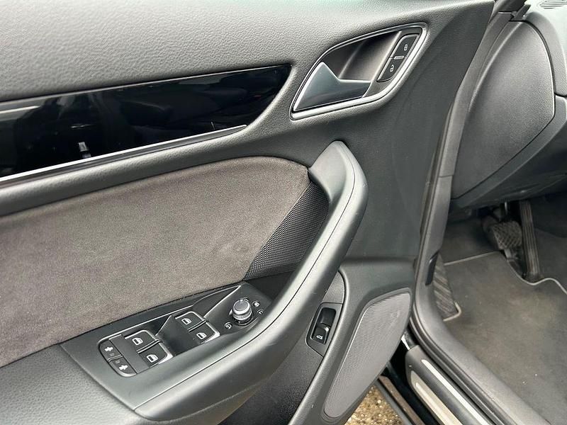 Gebraucht Audi Q3 S-Line 150 PS (110 kW) 2017 Schwarz SUV