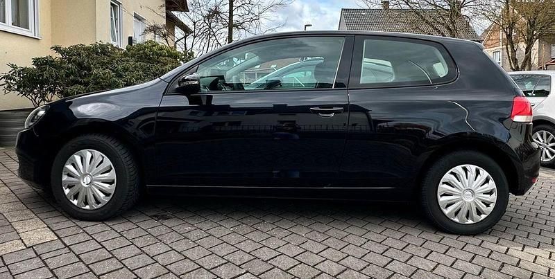 Gebraucht VW Golf VI Trendline 80 PS (58 kW) 2009 Schwarz Kleinwagen