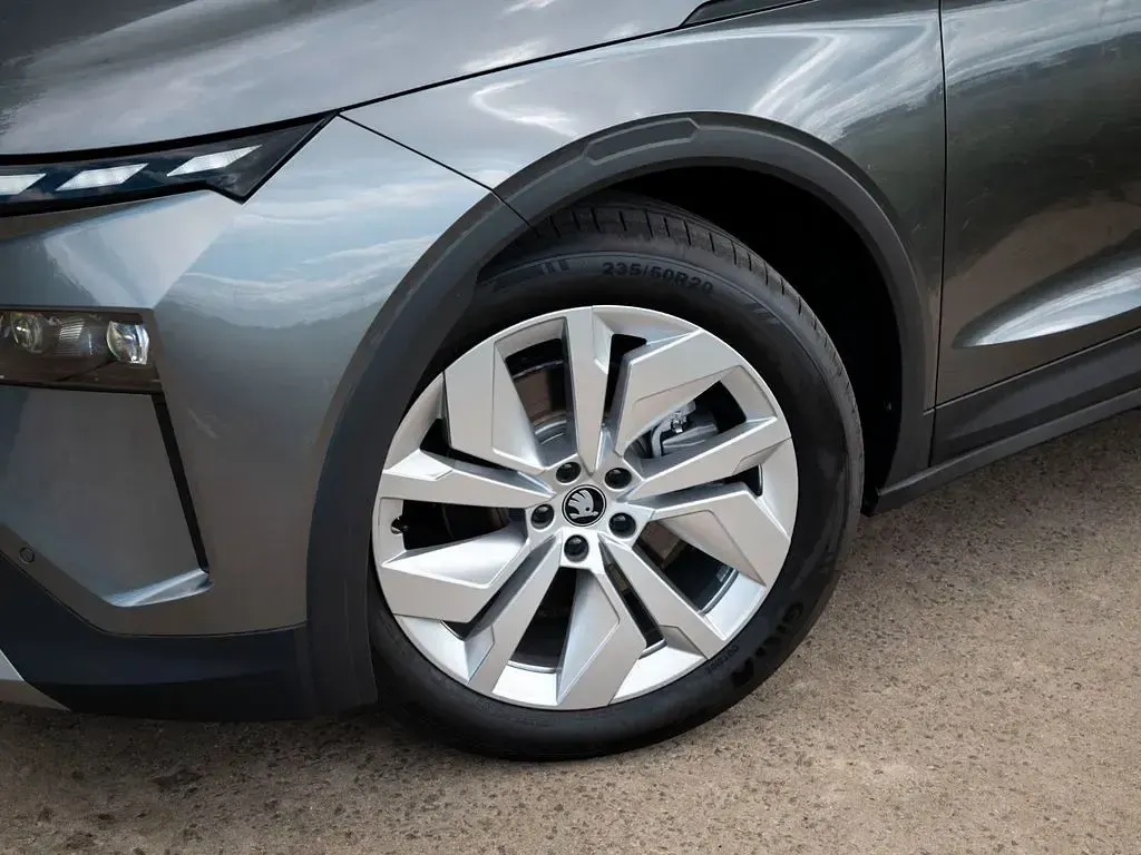 Gebraucht Skoda Elroq 150 kW (204 PS) 2023 Grau SUV
