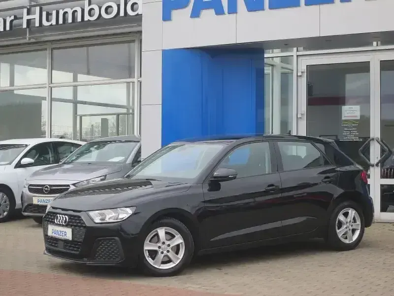 Gebraucht Audi A1 Sportback Basis 116 PS (85 kW) 2020 Schwarz Kleinwagen