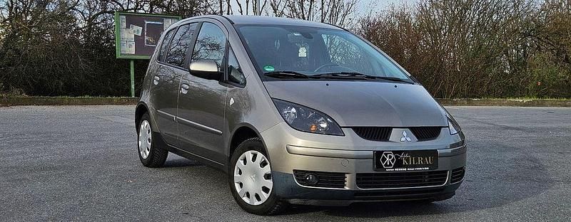 Grau Gebraucht 2008 Mitsubishi Colt Motion Limousine | 3.999 € (Teuer) - Bild 1/4