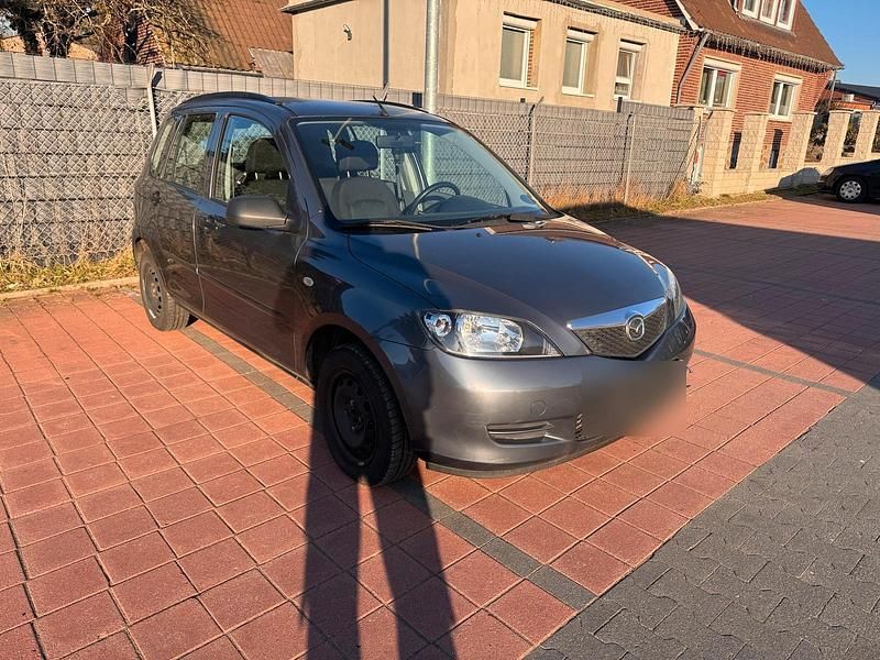 Second-hand Mazda 2 75 CP (55 kW) 2003 Gri Hatchback