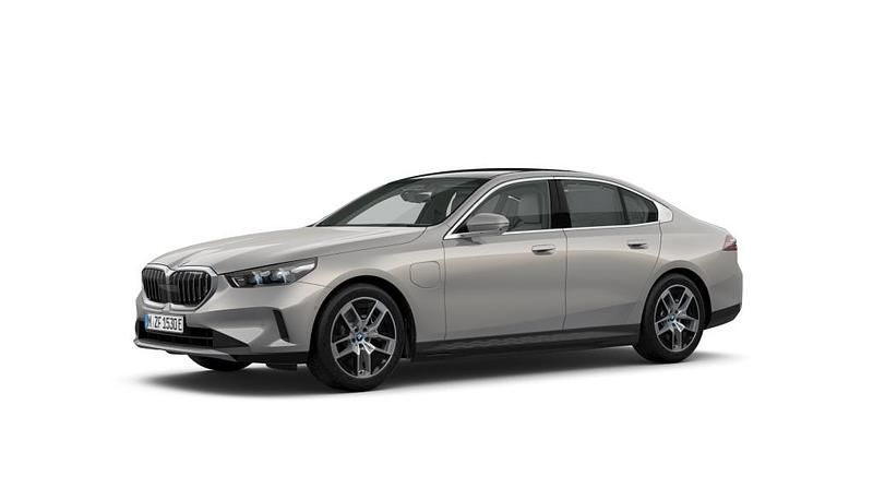 Gebraucht BMW 550e Comfort Edition 313 PS (230 kW) 2026 Limousine