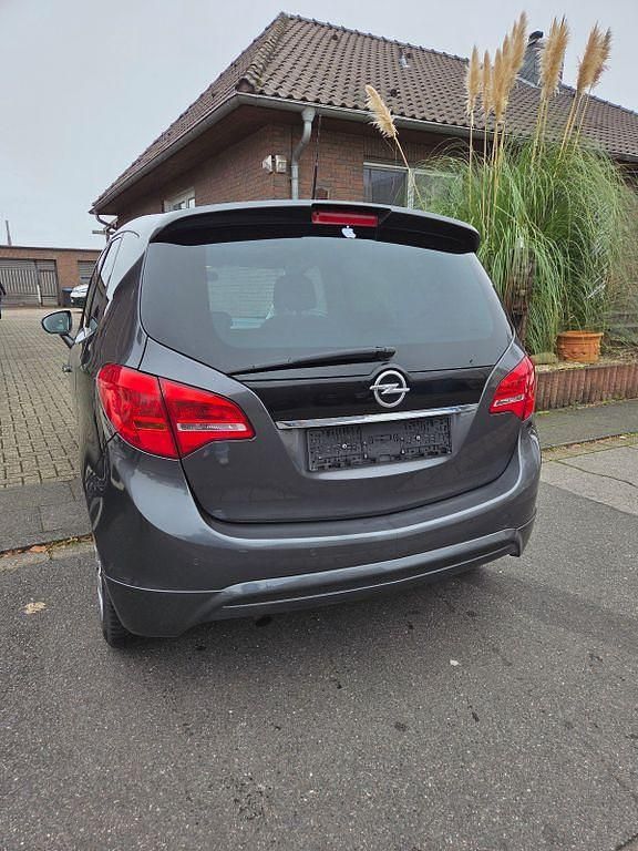Gebraucht Opel Meriva Innovation 101 PS (74 kW) 2011 Grau Van / Kleinbus