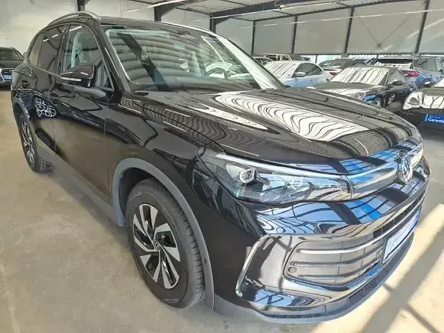 Gebraucht VW Tiguan 350 PS (257 kW) 2024 Andere SUV