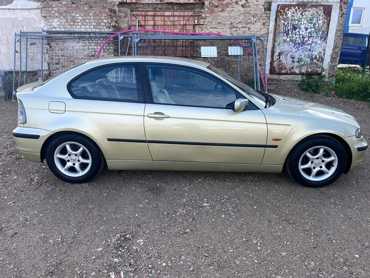 Gebraucht BMW 316 115 PS (84 kW) 2003 Coupé