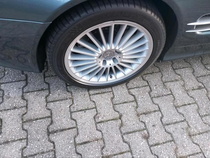 Gebraucht Mercedes SL500 306 PS (225 kW) 2002 Andere farben Cabrio