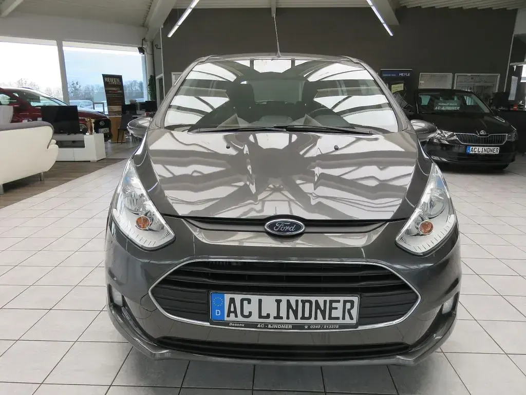 Usado Ford B-MAX 115 HP (84 kW) 2017 Cinzento Monovolume