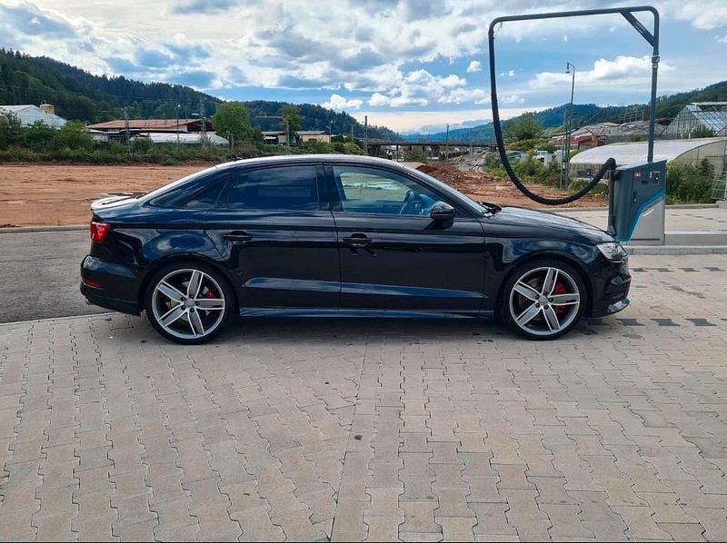 Second-hand Audi S3 300 CP (220 kW) 2019 Berlinǎ