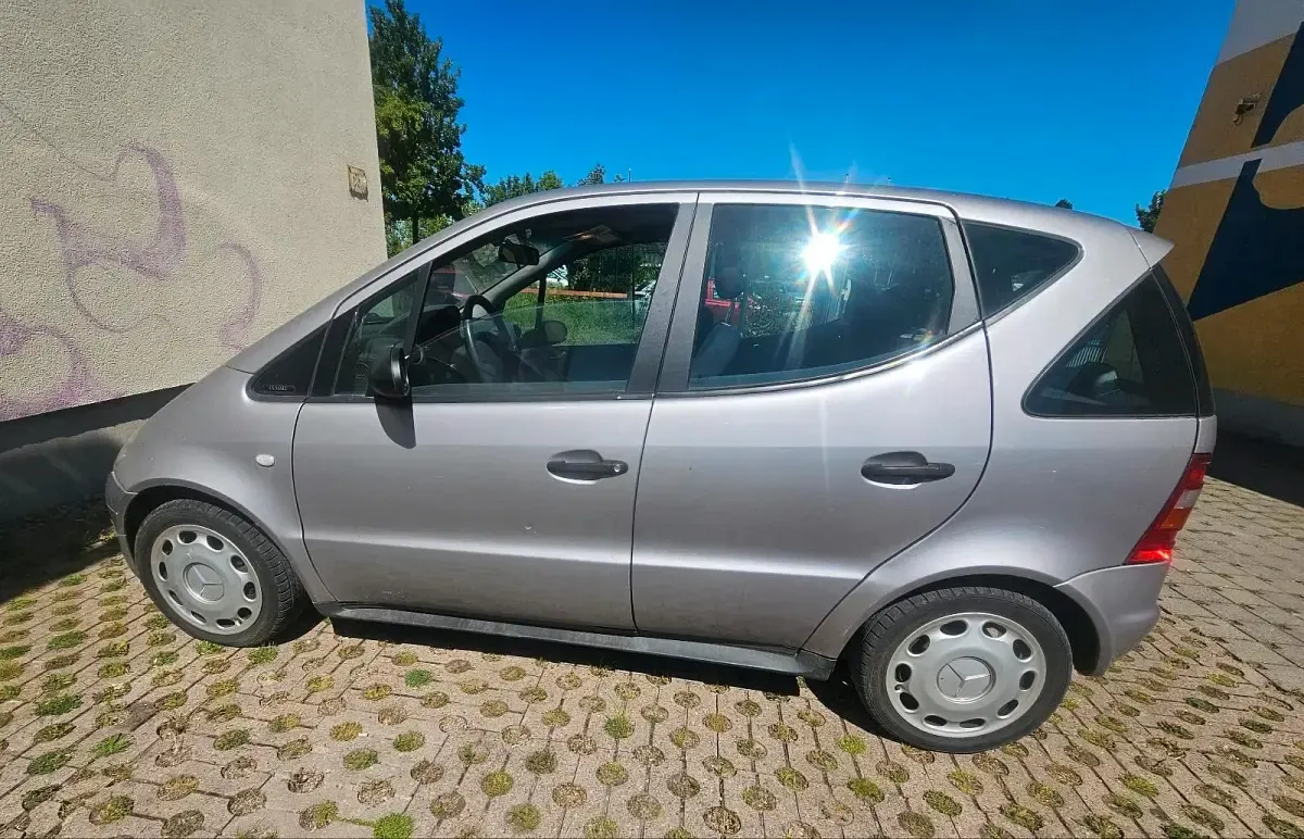 Brugt Mercedes A170 90 HK (66 kW) 2000 Sølv Hatchback