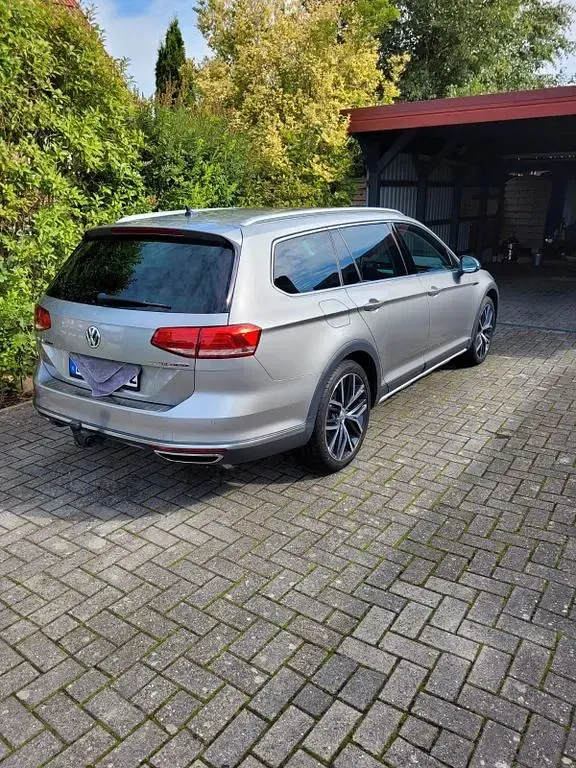 Gebraucht VW Passat Alltrack 190 PS (139 kW) 2017 Silber Kombi
