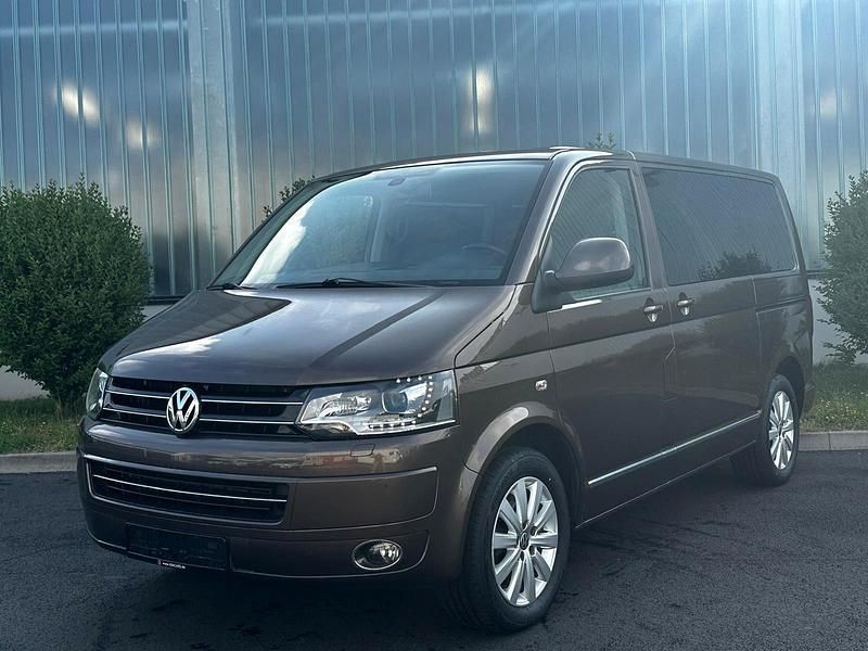 Braun Gebraucht 2013 VW T5 Highline Van | 26.500 € (Teuer) - Bild 1/4