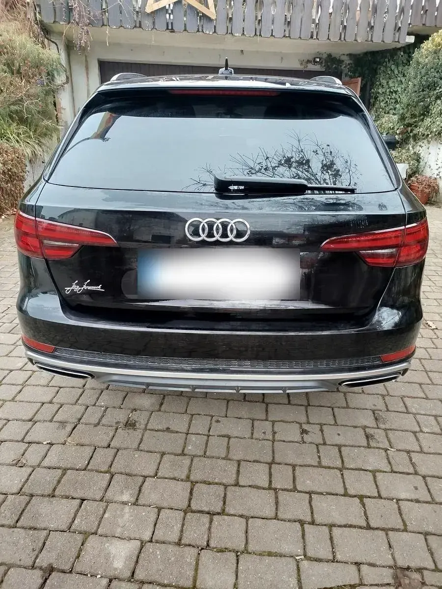 Usata Audi A4 S-Line 190 CV (139 kW) 2019 Nero Berlina
