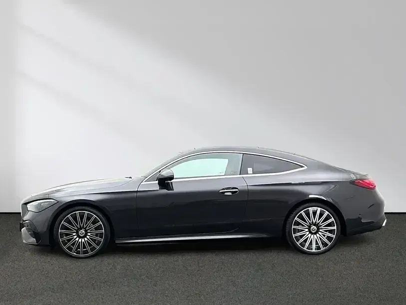Gebraucht Mercedes CLE300 AMG 258 PS (189 kW) 2025 Grau Coupé