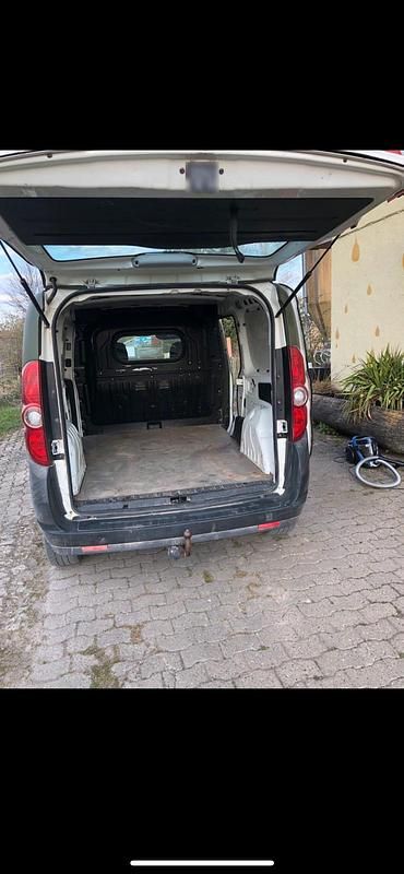 Gebraucht Fiat Doblò 95 PS (69 kW) 2012 Grün Van / Kleinbus