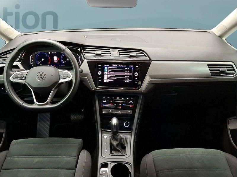 Gebraucht VW Touran 150 PS (110 kW) 2025 Schwarz Van / Kleinbus