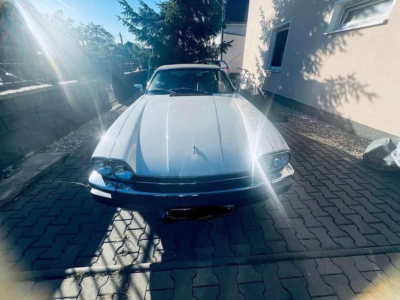 Weiß Gebraucht 1989 Jaguar XJS Cabrio | 18.000 € - Bild 1/4