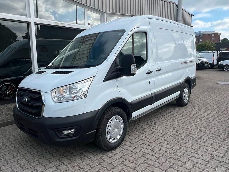 Gebraucht Ford Transit 131 PS (96 kW) 2019 Frostweiß Van / Kleinbus
