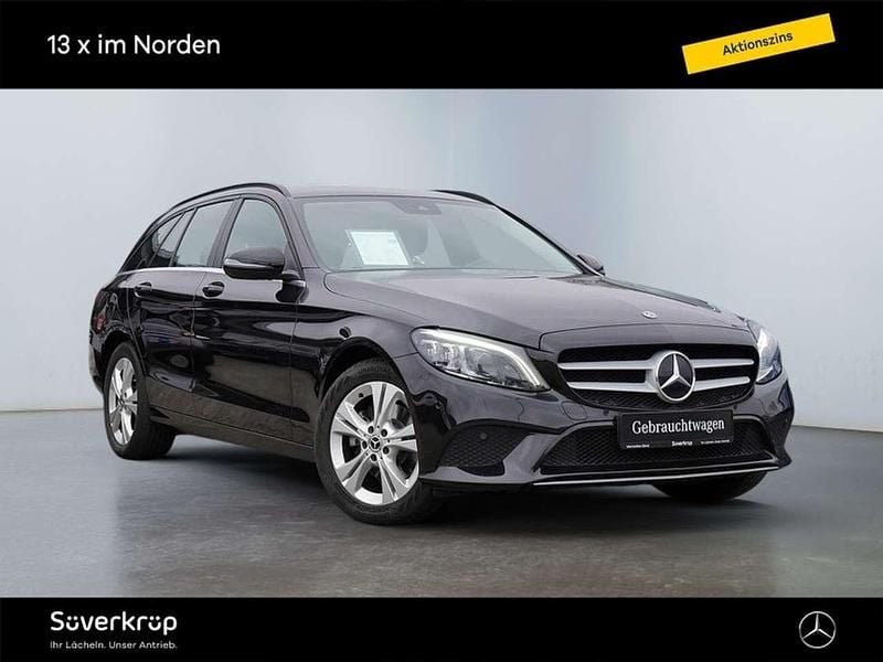 Usado Mercedes C200 150 HP (110 kW) 2019 Preto Sedan