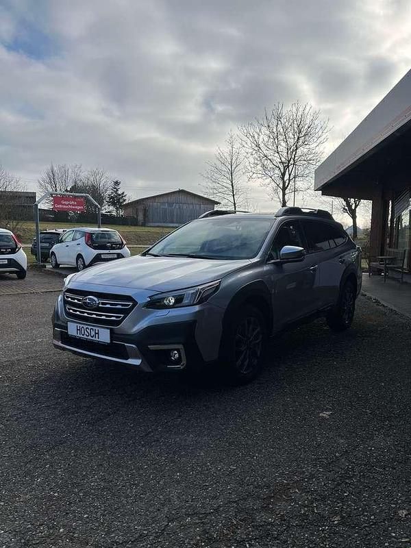 Neu Subaru Outback Platinum 169 PS (124 kW) 2025 Silber SUV
