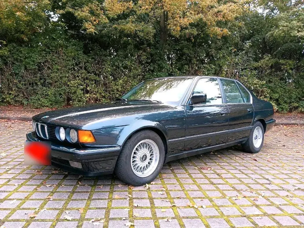 Second-hand BMW 730 188 CP (138 kW) 1991 Negru Berlinǎ