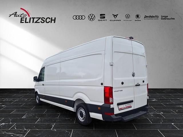 Gebraucht VW Crafter 140 PS (102 kW) 2024 Candyweiß Van