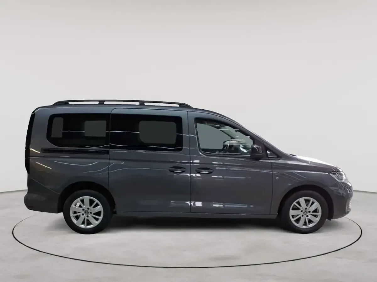 Gebraucht VW Caddy Maxi Life 122 PS (89 kW) 2022 Indiumgrau metallic Van / Kleinbus