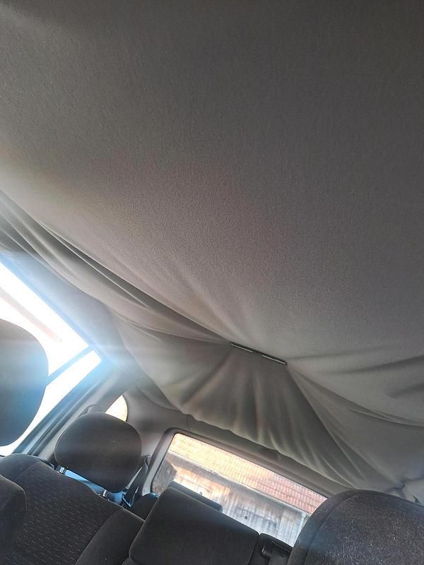 Grau Gebraucht 2004 Opel Zafira Van / Kleinbus | 1.550 € (Fairer Preis) - Bild 1/4