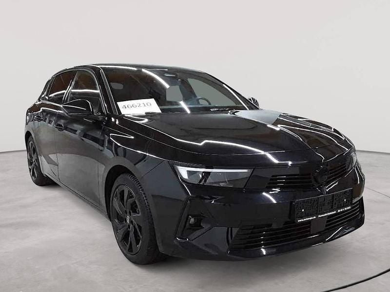 Gebraucht Opel Astra 130 PS (95 kW) 2024 Karbon schwarz metallic Limousine