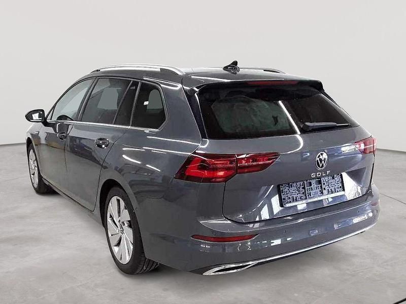 Gebraucht VW Golf VIII Style 150 PS (110 kW) 2021 Delfingrau metallic Kombi