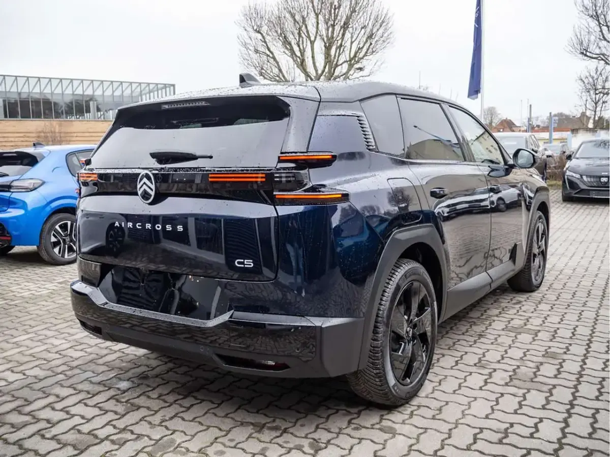 Neu Citroën C5 Aircross 145 PS (106 kW) 2026 Eclipse blau SUV