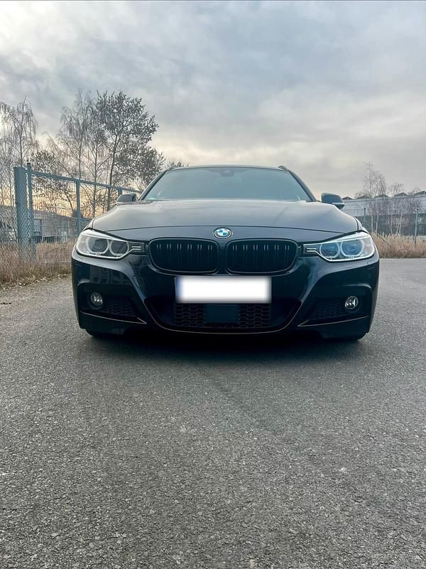 Gebraucht BMW 330 M Performance 286 PS (210 kW) 2013 Schwarz Kombi