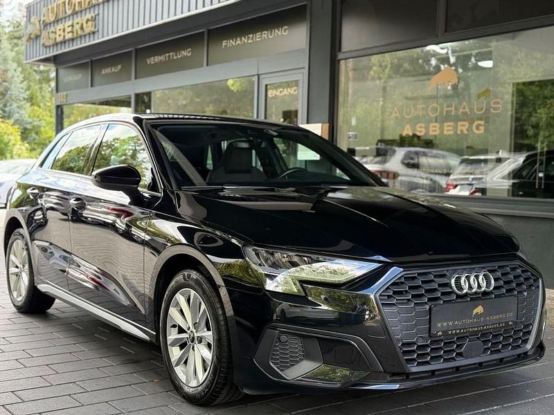 Schwarz Gebraucht 2021 Audi A3 Sport Limousine | 20.790 € (Guter Preis) - Bild 1/4
