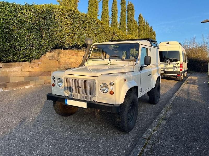 Gebraucht Land Rover Defender 122 PS (89 kW) 2000 Weiß SUV