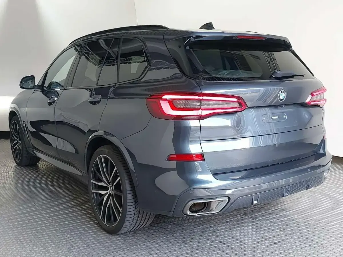 Gebraucht BMW X5 M50 Shadowline 400 PS (294 kW) 2019 Grau SUV