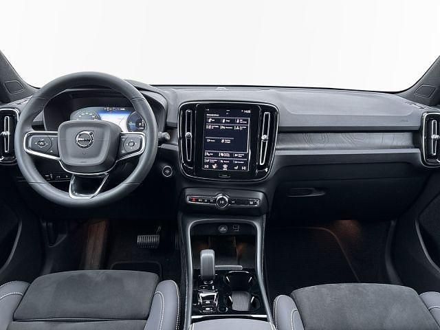 Gebraucht Volvo XC40 Plus 211 PS (155 kW) 2022 Metallic (schwarz SUV