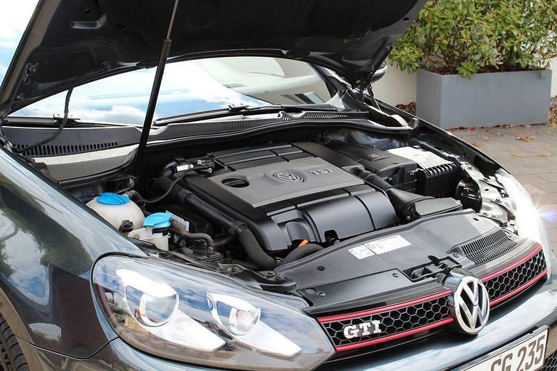 Gebraucht VW Golf VI Edition 235 PS (172 kW) 2011 Grau Kleinwagen